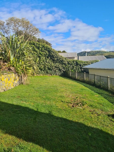6 Otira Grove, Kelson, Lower Hutt - Carousel 17
