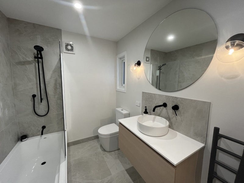 3 Short Street, Vogeltown, Wellington - Carousel 1