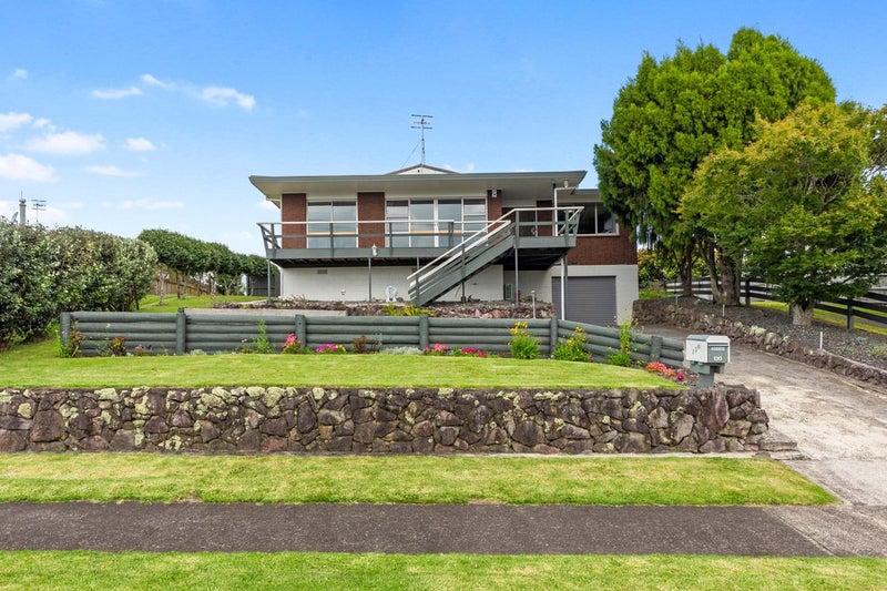 130 Cambridge Road, Bethlehem, Tauranga - Carousel 1