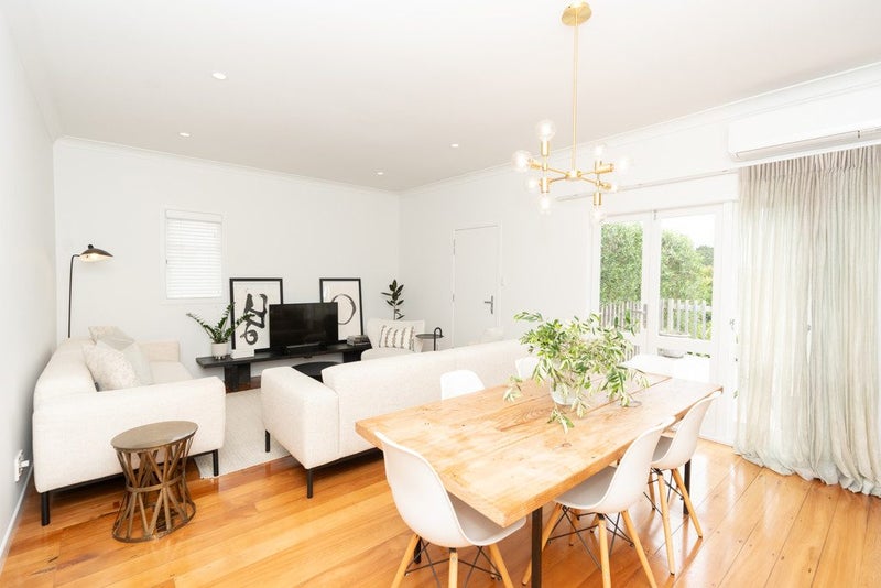 108 Forest Lake Road, Forest Lake, Hamilton - Carousel 2