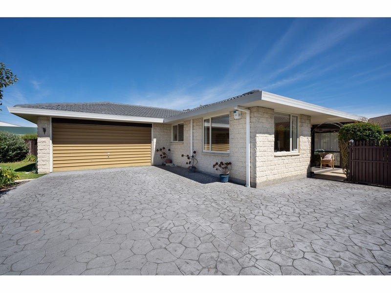 75 Frankleigh Street, Somerfield, Christchurch - Carousel 1