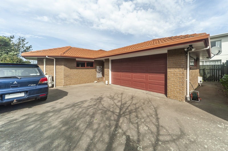 67A Freyberg Street, Lyall Bay, Wellington - Carousel 2