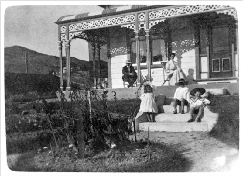 69 Creswick Terrace, Northland, Wellington - Carousel 30