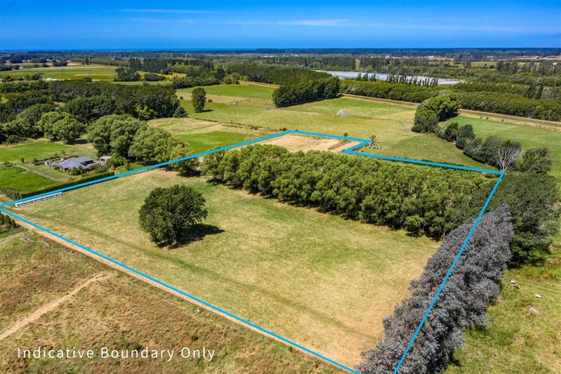 135B Heywards Road, Clarkville - Carousel 1