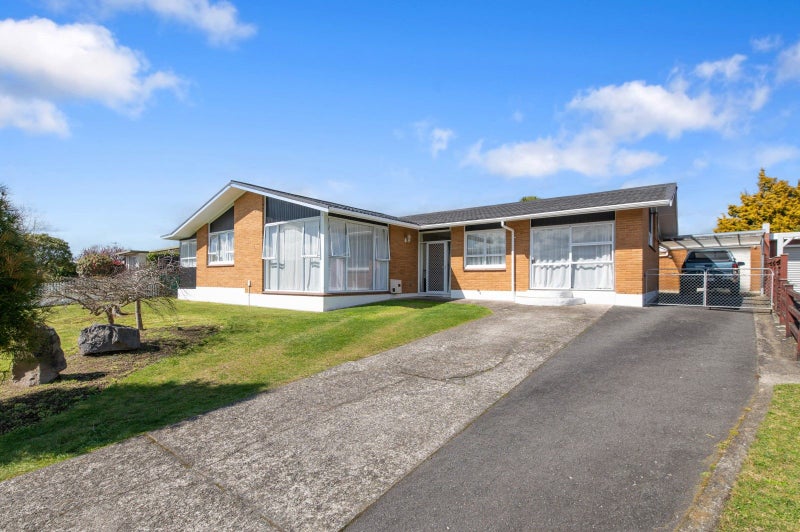 8 Rameses Place, Pomare, Rotorua - Carousel 1