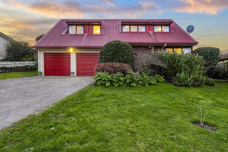 7 Hartfield Rise, Pahurehure, Papakura - Carousel 2