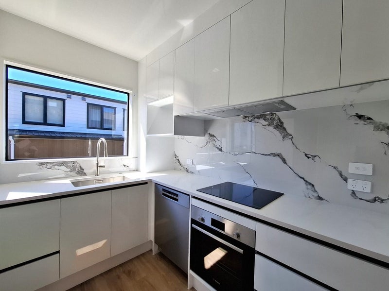 6/243 Campbell Road, Greenlane, Auckland - Carousel 2