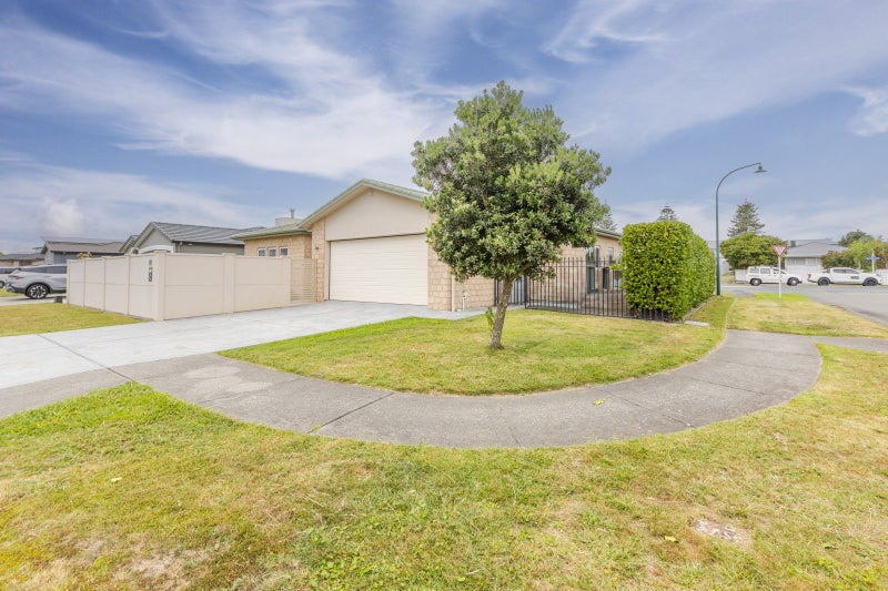 117 Hunter Drive, Awatoto, Napier - Carousel 23