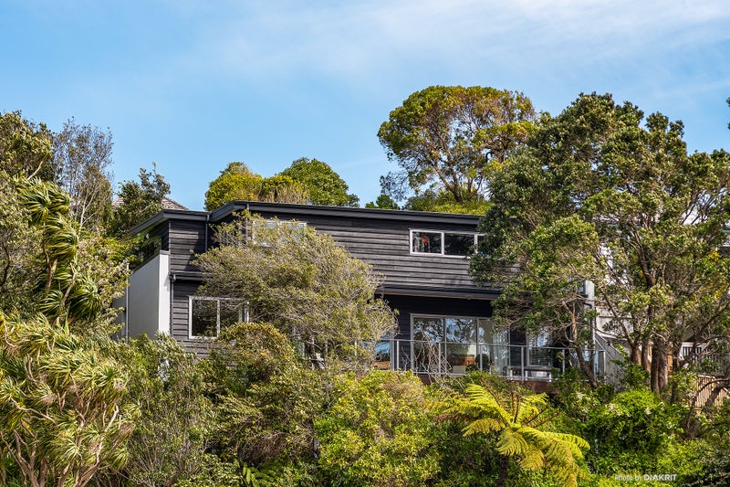 63A Cashmere Ave, Khandallah, Wellington - Carousel 1