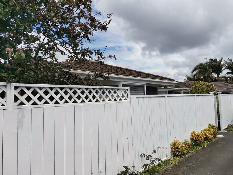 21 Highwic Avenue, Epsom, Auckland - Carousel 2