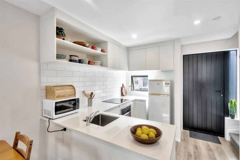 12 Ivy Nola Way, Henderson, Auckland - Carousel 2