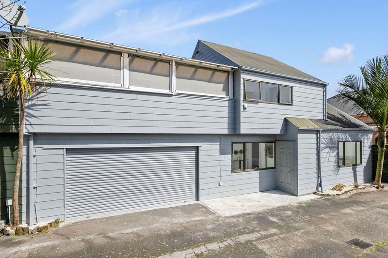 2/86 The Drive, Epsom, Auckland - Carousel 1