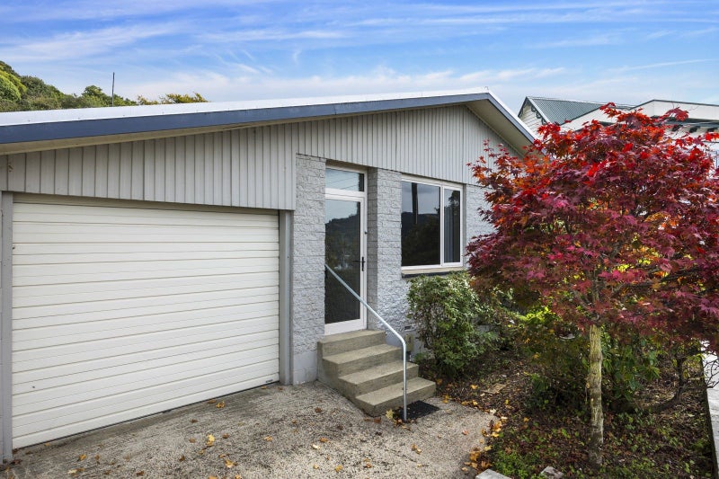 52A Royal Terrace, Dunedin Central, Dunedin - Carousel 2