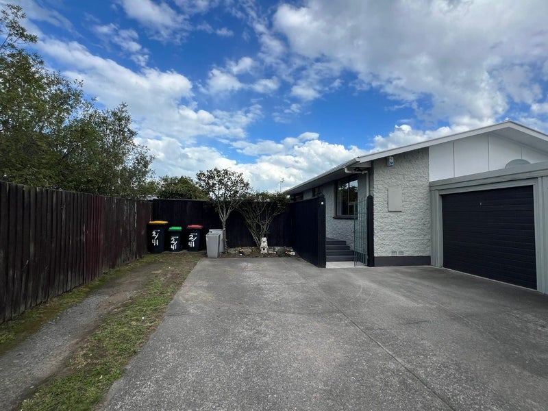 2/41 Inwoods Road, Parklands, Christchurch - Carousel 24