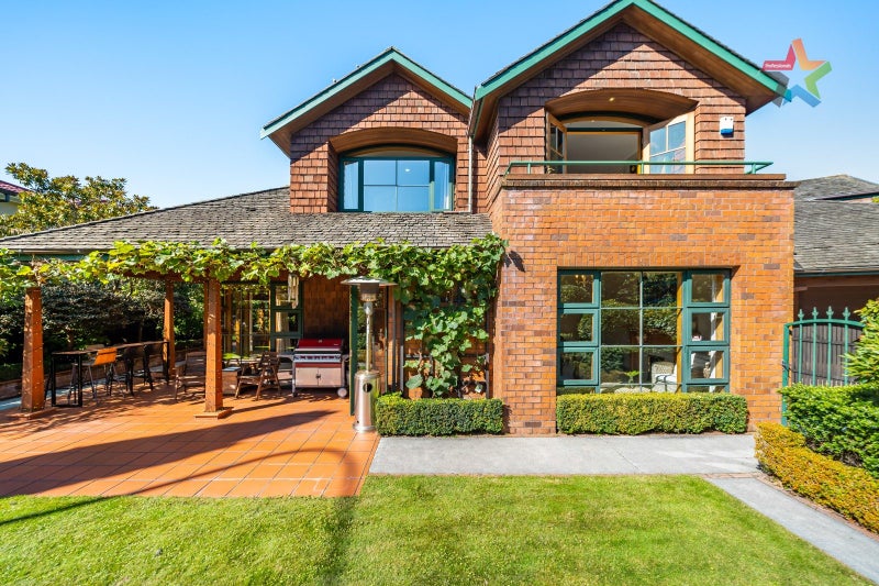 5 Myrtle Street, Hutt Central, Lower Hutt - Carousel 2