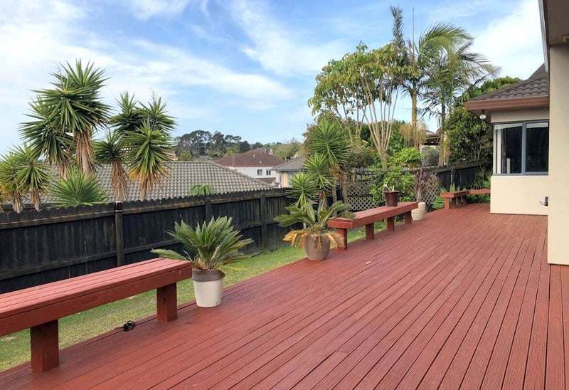 11 Dairyland Drive, East Tamaki Heights, Auckland - Carousel 2