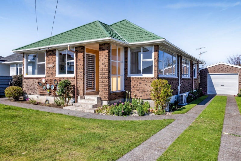 277 South Road, Hawera - Carousel 1
