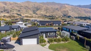 22 Ruby Ridge, WANAKA - Carousel 1