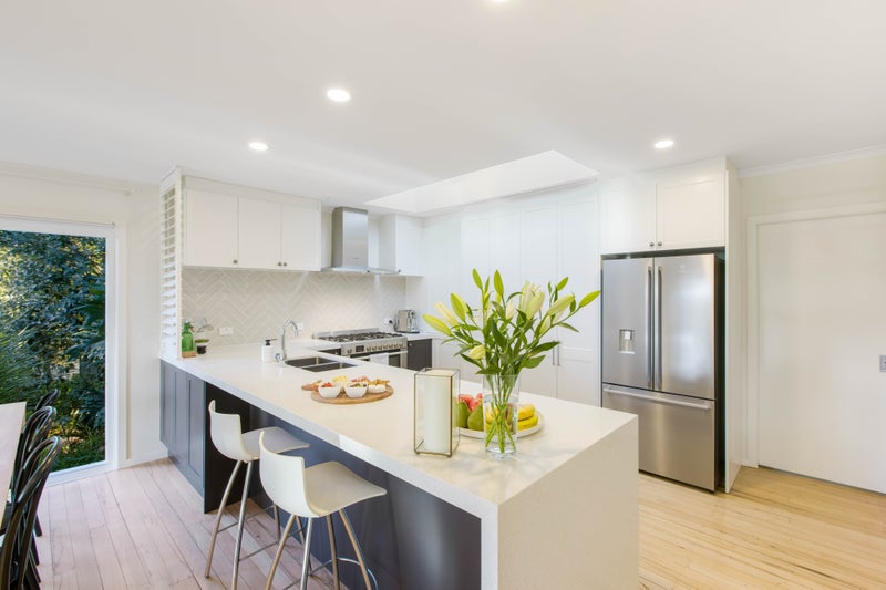 132 Aberdeen Road, Campbells Bay, Auckland - Carousel 2