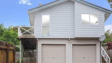 2/129 Spinella Drive, Bayview, North Shore City - Carousel 1
