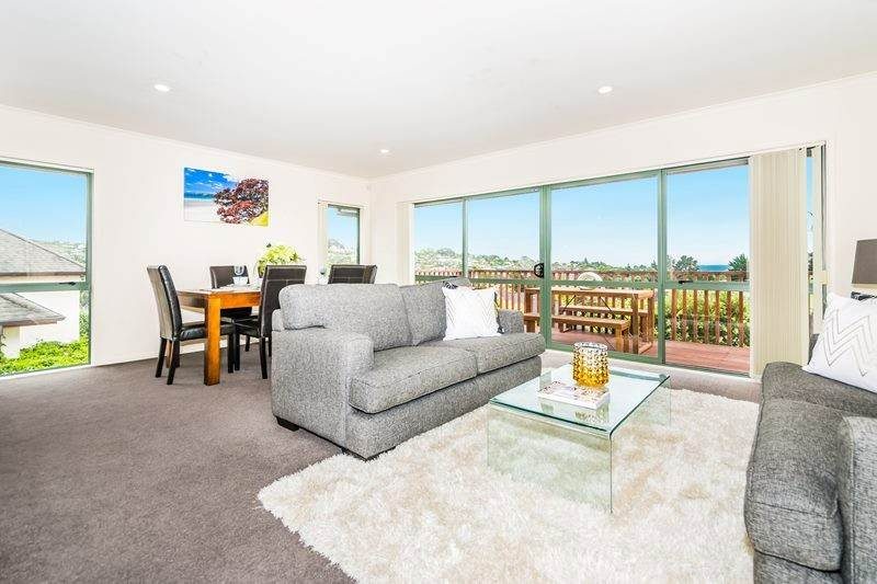 11 Fingal Way, Gulf Harbour, Whangaparaoa - Carousel 2