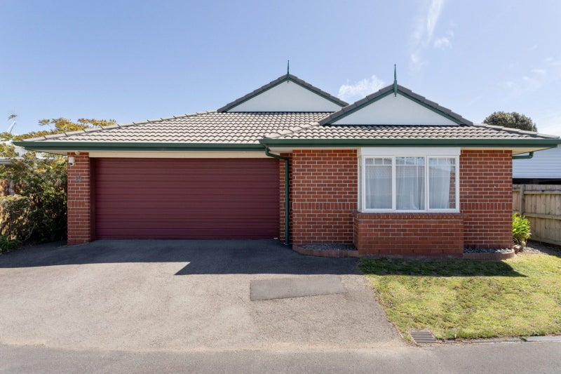 19 Santa Barbara Drive, Papamoa Beach, Papamoa - Carousel 1
