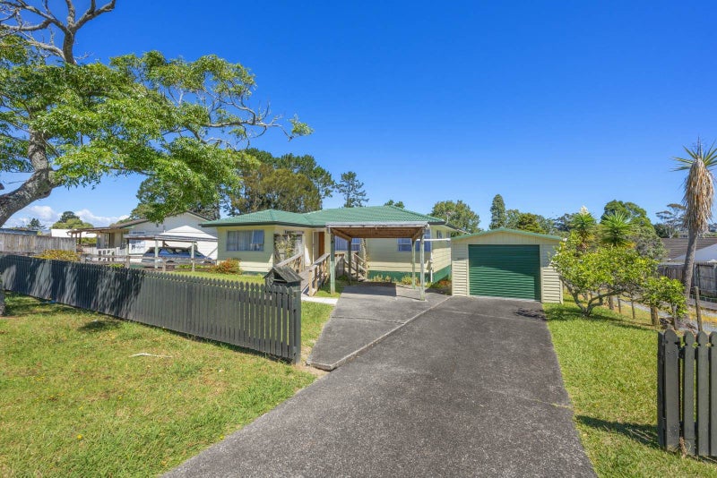 79 Oreil Avenue, West Harbour, Auckland - Carousel 2