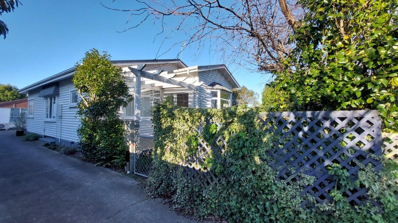 1/52 Condell Avenue, Papanui, Christchurch - Carousel 1