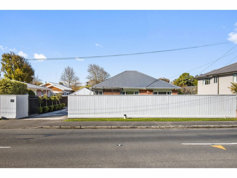 205 Centaurus Road, Saint Martins, Christchurch - Carousel 23
