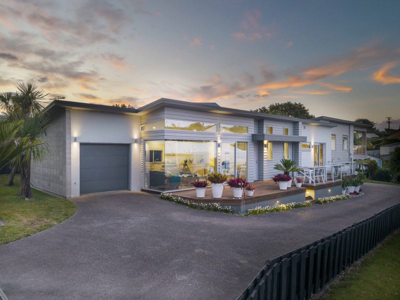 870 Whangaparaoa Road, Manly, Whangaparaoa - Carousel 1