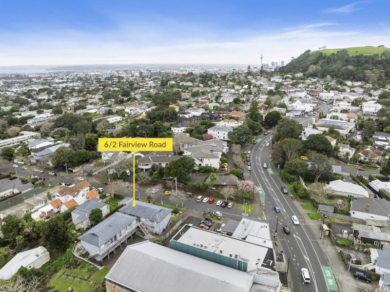 6/2 Fairview Road, Mount Eden, Auckland - Carousel 15