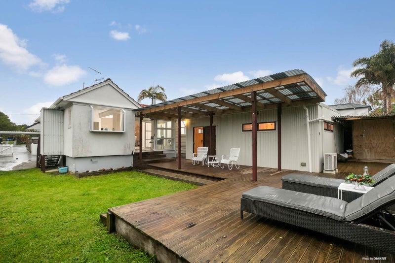 18 FERGUSON AVE, Greenlane, Auckland - Carousel 2