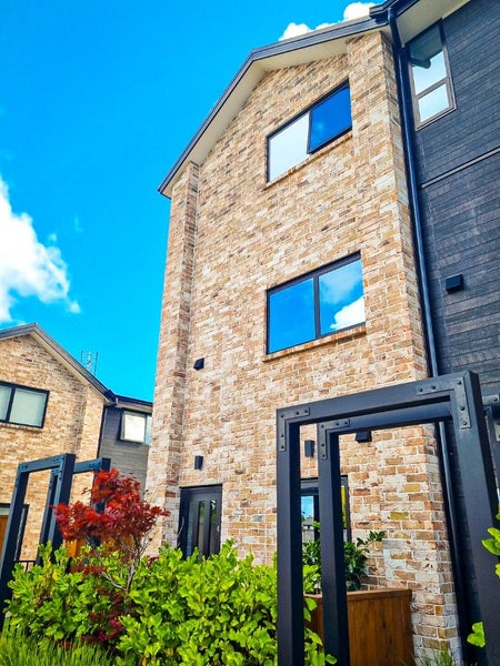 4/57 Taikata Road, Te Atatu Peninsula, Auckland - Carousel 15