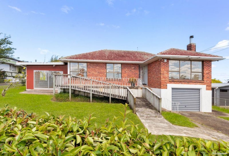 69 Boundary Road, Blockhouse Bay, Auckland - Carousel 1