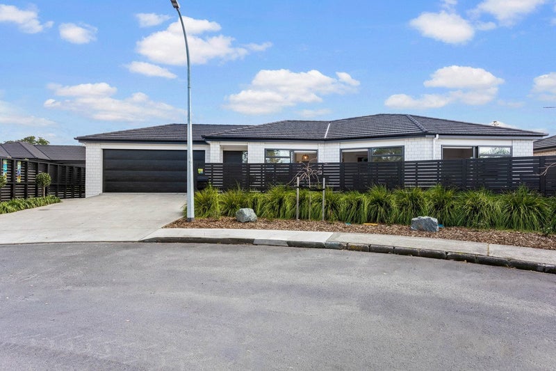 20 Lillian Place, Orewa, Orewa - Carousel 23