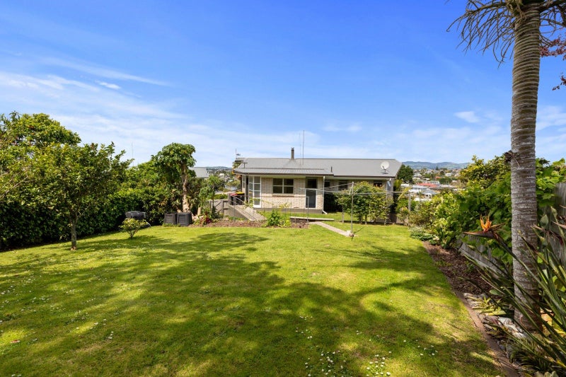 18 Highfield Crescent, Brookfield, Tauranga - Carousel 2