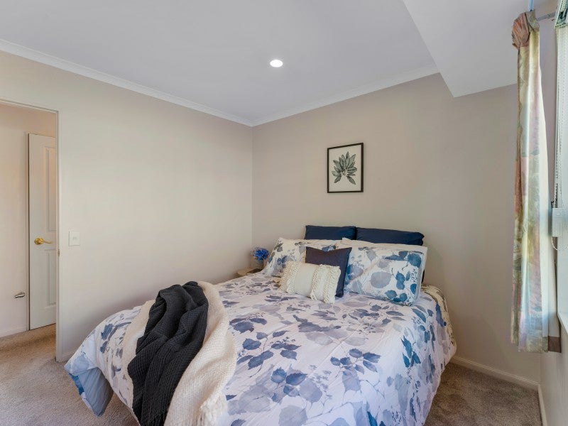 6 Millwood Place, Silverstream, Upper Hutt - Carousel 23