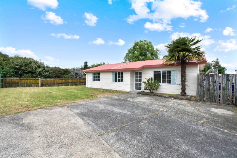 28 Trimdon Street, Randwick Park, Auckland - Carousel 2