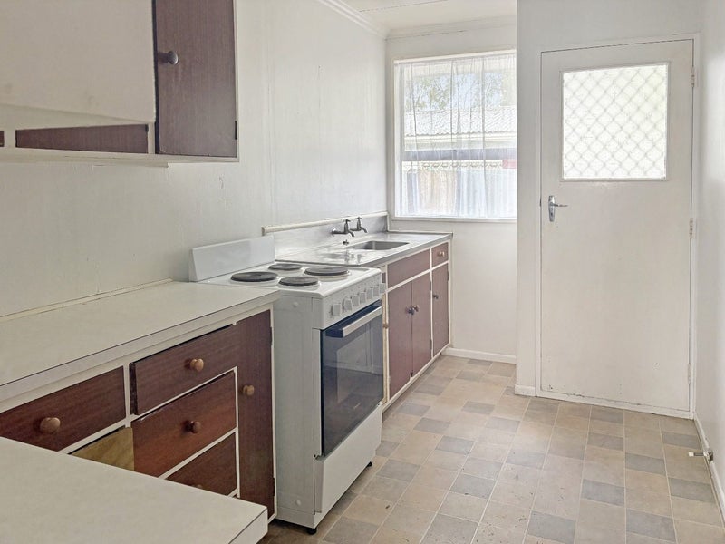 5/290 Ruahine Street, Terrace End, Palmerston North - Carousel 2