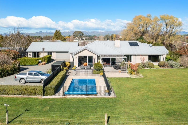 15 Inkerman Street North, Renwick - Carousel 2