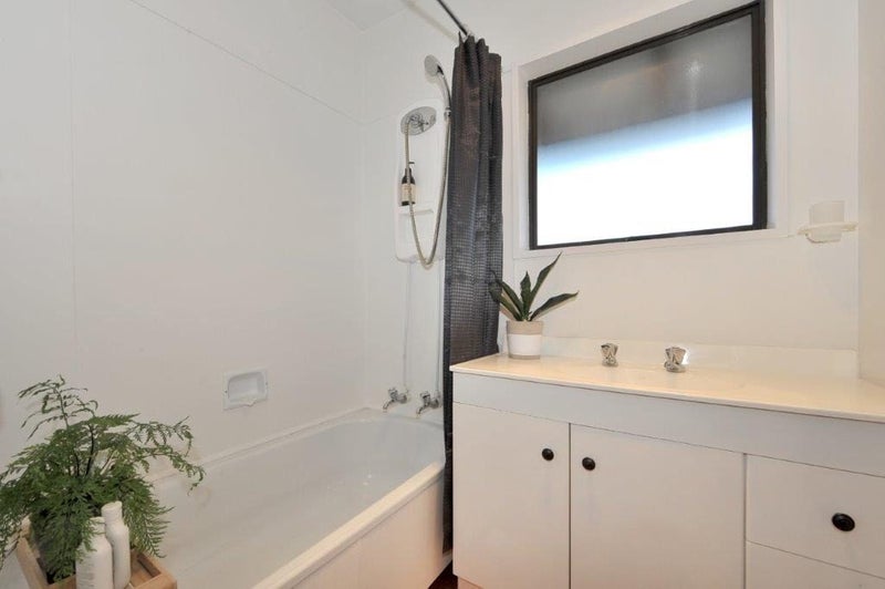 2/71 Office Road, Merivale, Christchurch - Carousel 12
