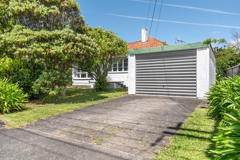 26 Upjohn Street, Brooklands, New Plymouth - Carousel 2