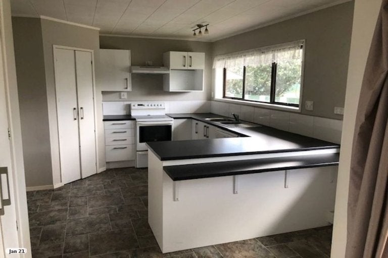 11A Boundary Road, Opaheke, Papakura - Carousel 5