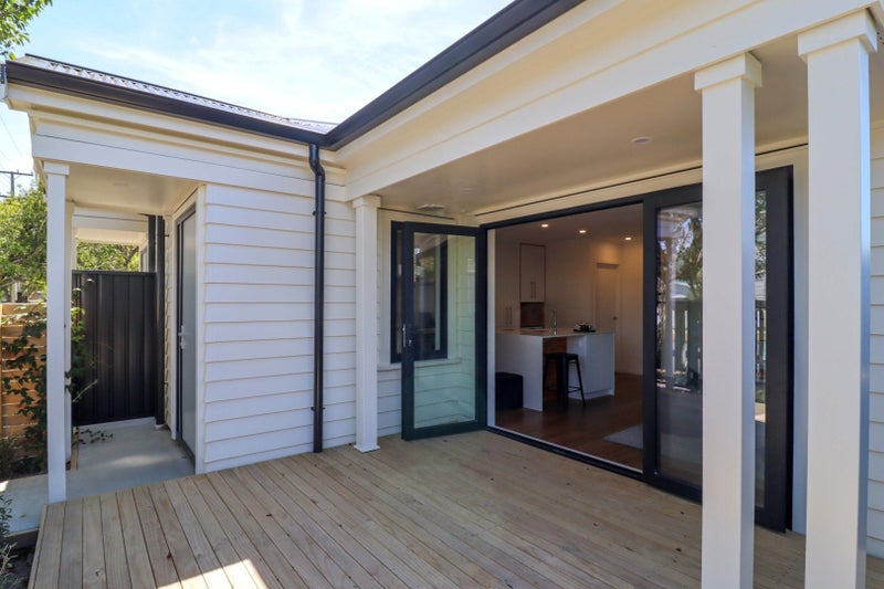 23B Fraser Crescent, Elderslea, Upper Hutt - Carousel 1