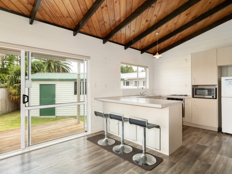 407E Ngatai Road, Bellevue, Tauranga - Carousel 2