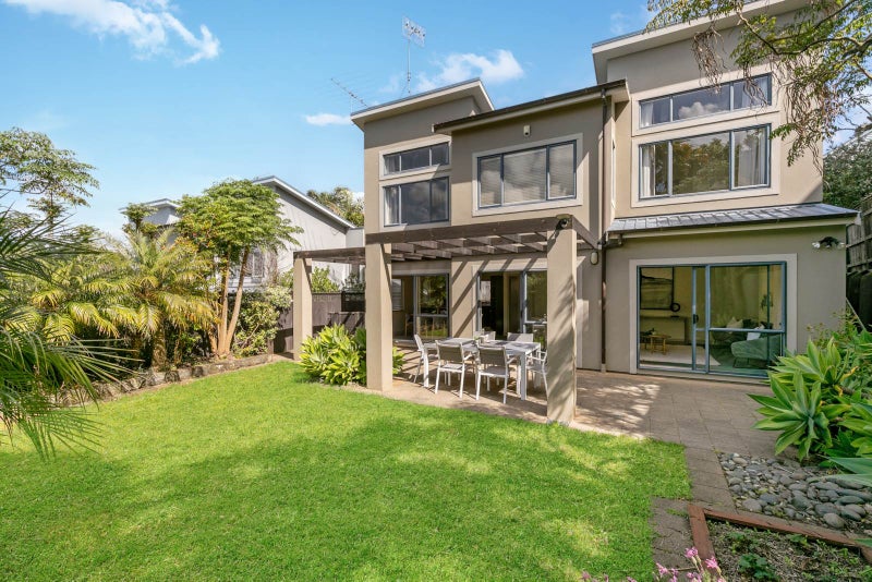 44C Rukutai Street, Orakei, Auckland - Carousel 1