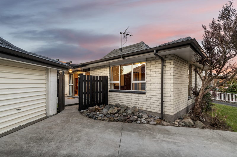 1/9 Larkhill Place, Russley, Christchurch - Carousel 1