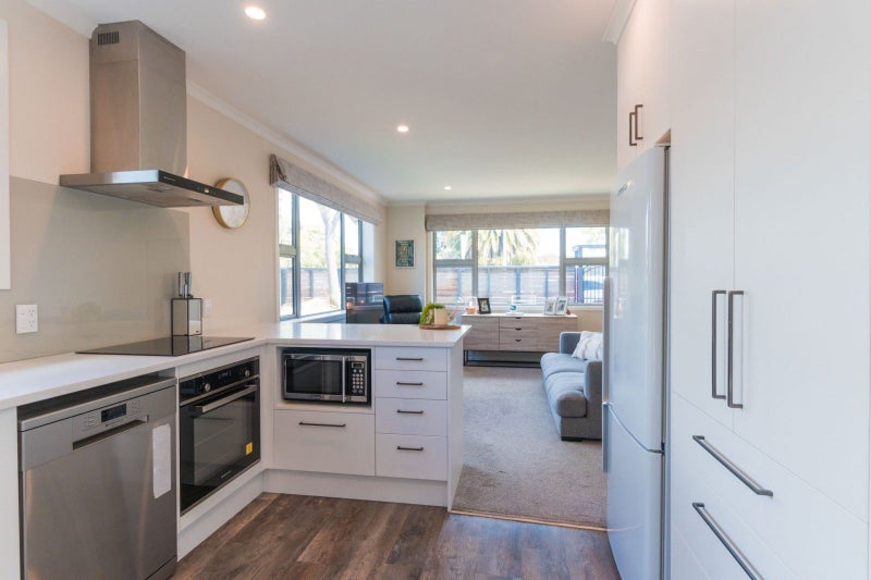 307 College Street, West End, Palmerston North - Carousel 2