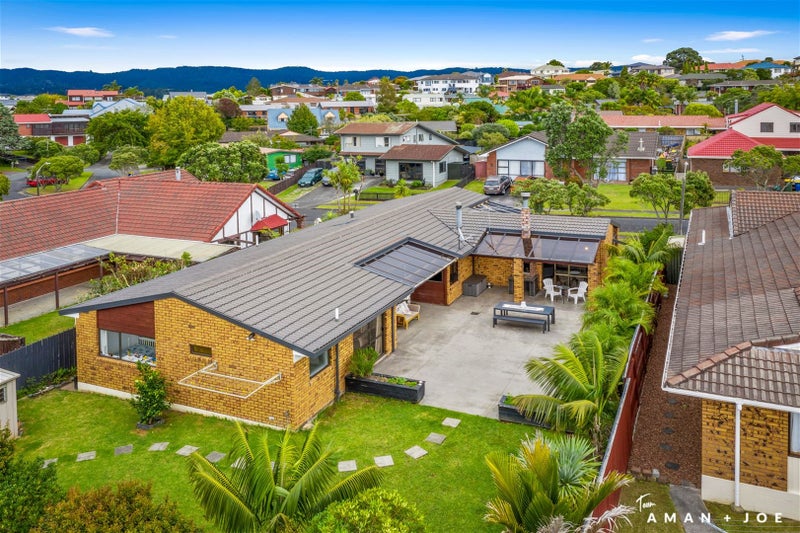 6 Muscat Place, Henderson, Auckland - Carousel 1