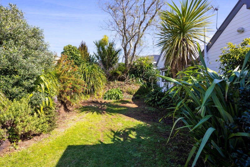 25 Maratahu Street, Westown, New Plymouth - Carousel 2